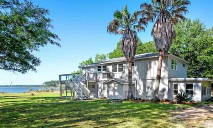 Gulf Shores House | 150’ Waterfront on Oyster Bay - Boater’s paradise