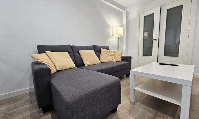 Gijon City Centre Apartment | 150A Apartamento moderno, Playa de San Lorenzo