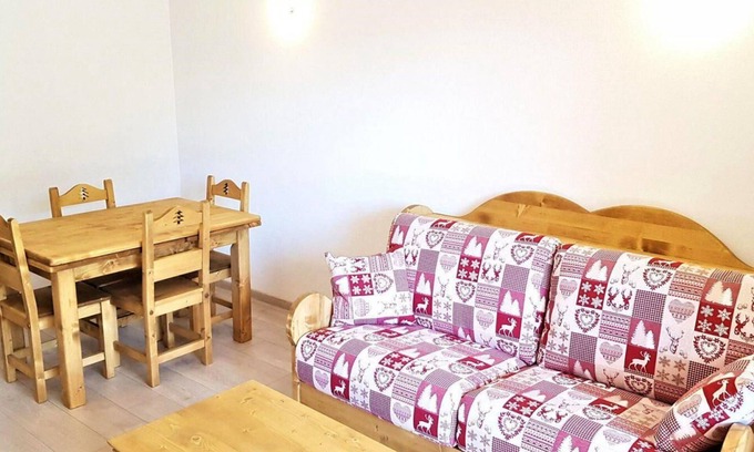 La Joue du Loup Apartment | 150m from resort center, Ground floor, terrace, balcony, parking, tv, 31m², La Joue du Loup