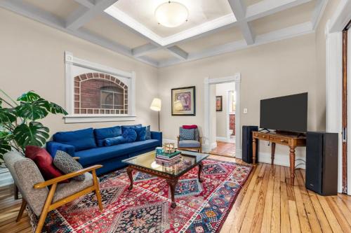 Baker House | 151 W 2nd Ave - Denver