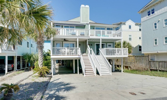 Wrightsville Beach Apartment | 153 m² Apartment ∙ 3 bedrooms ∙ 8 guests
