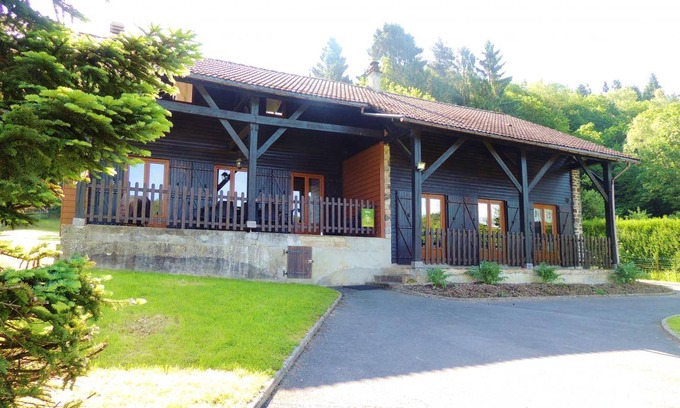 Les Mazures House | 153 m² Gîte ∙ 3 bedrooms ∙ 10 guests