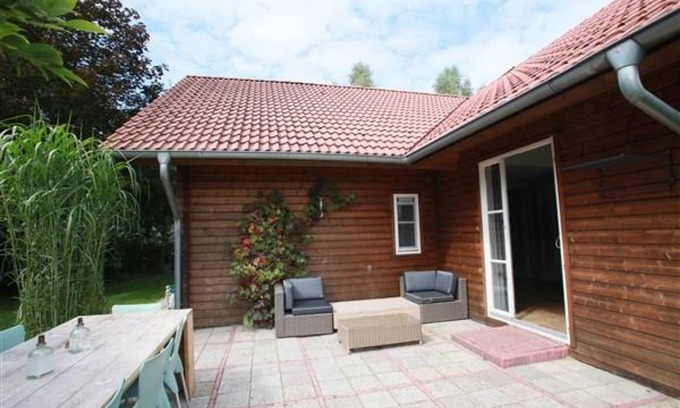 Municipality of Stadskanaal House | 155 m² House ∙ 4 bedrooms ∙ 12 guests
