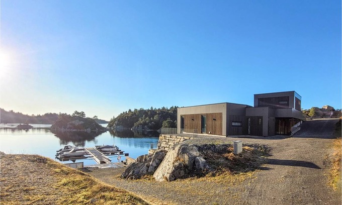 Bomlo House | 155 m² House ∙ 5 bedrooms ∙ 10 guests