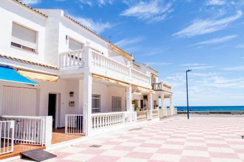 Puzol House | 157 m² House ∙ 4 bedrooms ∙ 8 guests
