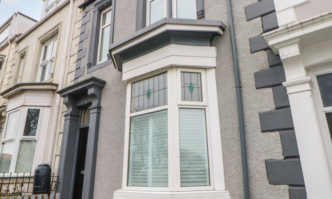 South Shields House | 16 SEAFIELD TERRACE, pet friendly, with hot tub in South Shields