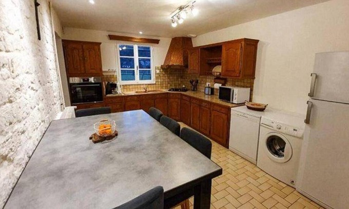 Anneville-Ambourville House | 160 m² House ∙ 4 bedrooms ∙ 10 guests
