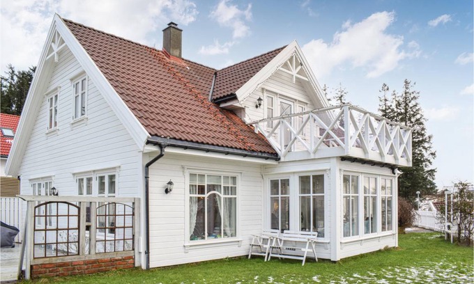 Fjell House | 160 m² House ∙ 3 bedrooms ∙ 6 guests