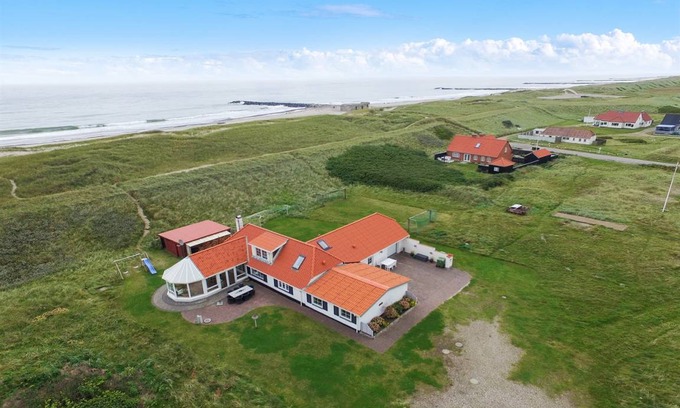 Harboore House | 160 m² House ∙ 4 bedrooms ∙ 8 guests