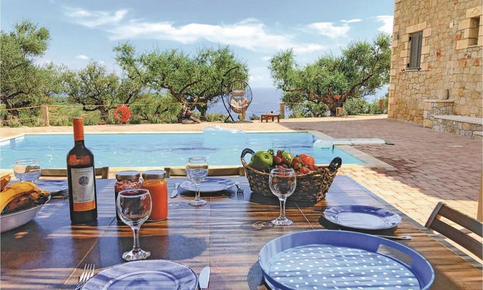 Kardamyli House | 160 m² House ∙ 4 bedrooms ∙ 8 guests