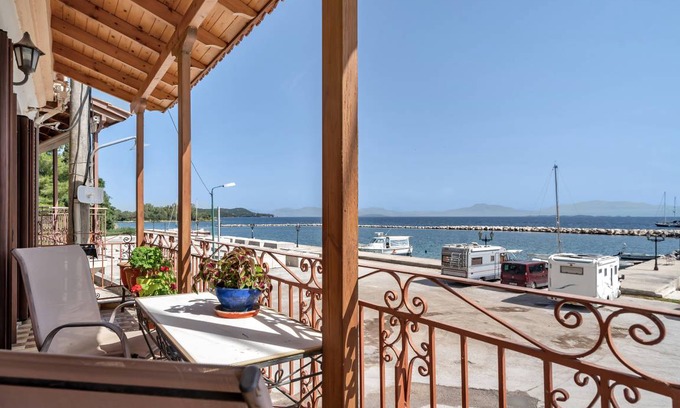 Vonitsa House | 160 m² House ∙ 4 bedrooms ∙ 5 guests