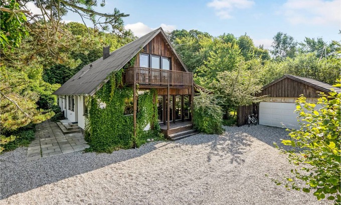 Ebeltoft House | 160 m² Maisonette ∙ 4 bedrooms ∙ 9 guests