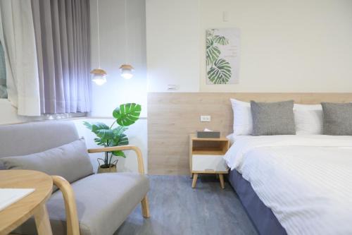 Yuchi House | 161 Easy Inn