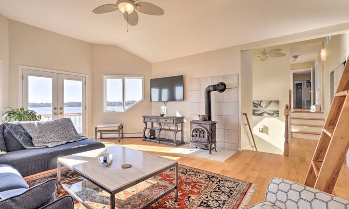 Kenyon House | 167 m² House ∙ 4 bedrooms ∙ 8 guests