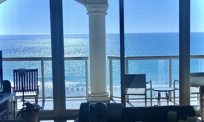 Pensacola Beach Condo | 16𝒕𝒉 𝑺𝒕𝒐𝒓𝒚 𝑯𝒊𝒈𝒉 𝑹𝒊𝒔𝒆 𝑳𝒖𝒙𝒖𝒓𝒚 𝒢𝓊𝓁𝒻 𝒱𝒾ℯ𝓌 5 𝑺𝒕𝒂𝒓 2br
