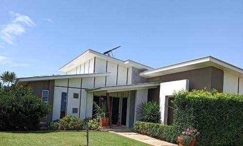 Bargara House | 17 Bargara Lakes Drive Bargara