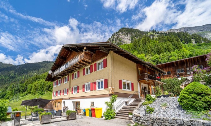 Kloesterle am Arlberg Apartment | 170 m² Apartment ∙ 5 bedrooms ∙ 16 guests