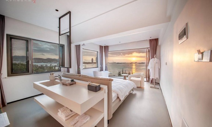 Tianya District Apartment | 170 m² Serviced apartment ∙ 2 bedrooms ∙ 12 guests