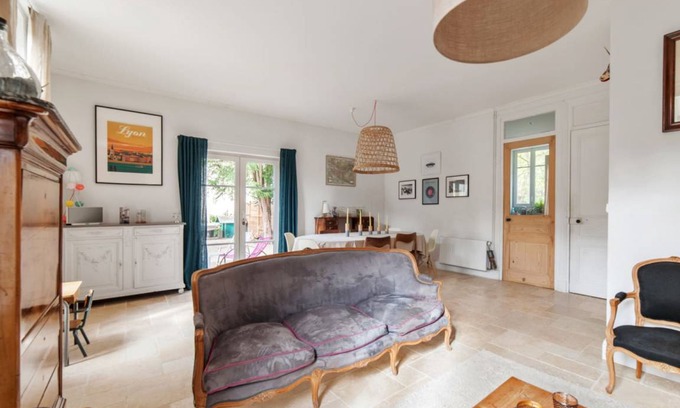 Charlier - Valvert House | 175 m² House ∙ 6 bedrooms ∙ 11 guests