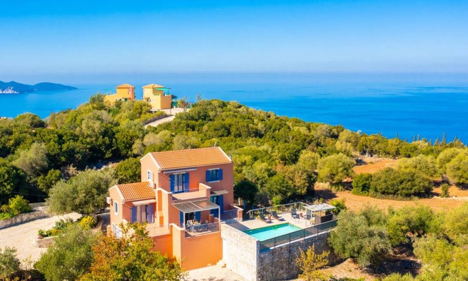 Mesovounia Villa | 175 m² Villa ∙ 3 bedrooms ∙ 7 guests