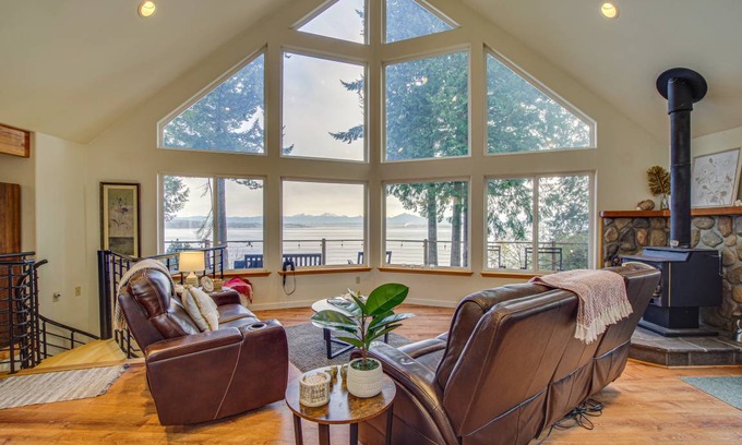 Everett House | 176 m² House ∙ 3 bedrooms ∙ 10 guests