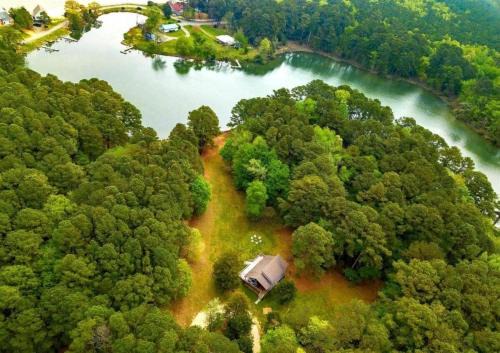 Point Lookout Villa | 18-Acre Waterfront Sanctuary Peace and Privacy
