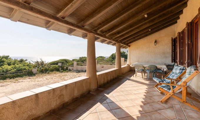 San Giovanni di Sinis Villa | 180 m² Villa ∙ 4 bedrooms ∙ 8 guests