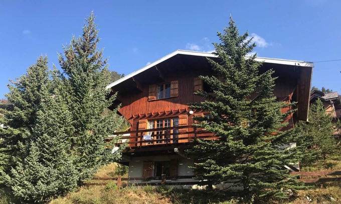 Montgenevre Ski Chalet | 180 m² Chalet ∙ 5 bedrooms ∙ 10 guests