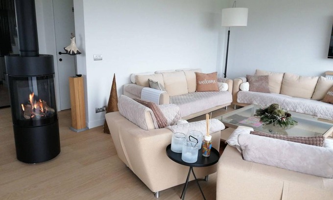 Zandvoorde House | 180 m² House ∙ 2 bedrooms ∙ 6 guests