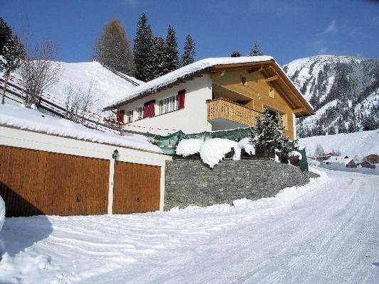 Litziruti House | 180 m² House ∙ 5 bedrooms ∙ 8 guests
