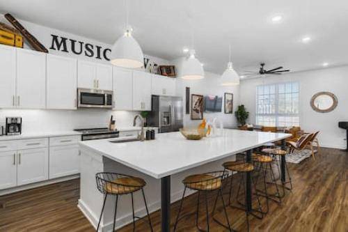 Cleveland Park House | 180 m² House ∙ 4 bedrooms ∙ 12 guests