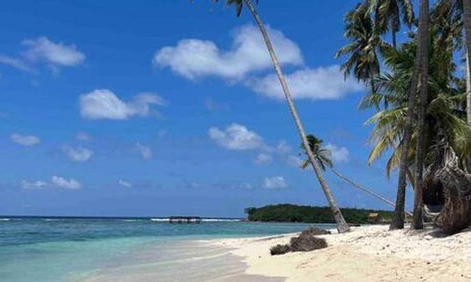 Thulusdhoo Island Villa | 180 m² Villa ∙ 2 bedrooms ∙ 7 guests