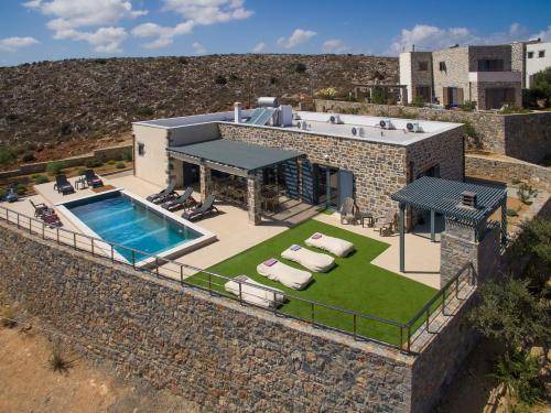 Anopolis Villa | 180 m² Villa ∙ 5 bedrooms ∙ 14 guests