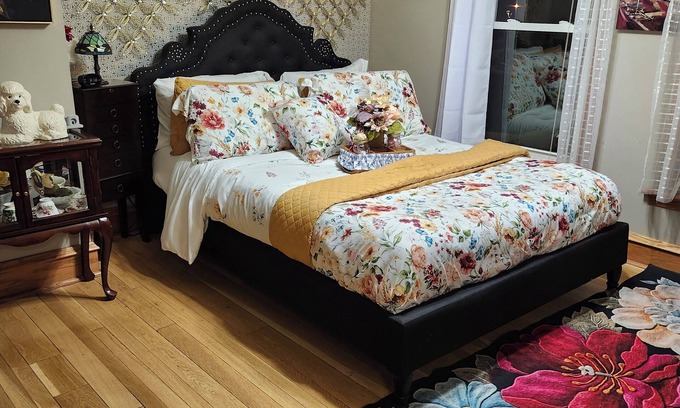 Wauwatosa House | 1800 century home located in The Wauwatosa Village Explore the nearby shops