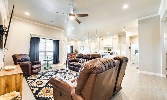 Canyon House | 183 m² House ∙ 4 bedrooms ∙ 9 guests