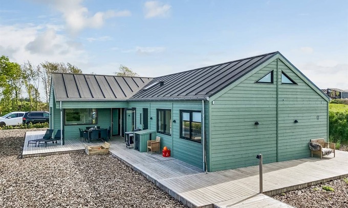 Hvidbjerg Strand House | 184 m² House ∙ 4 bedrooms ∙ 12 guests
