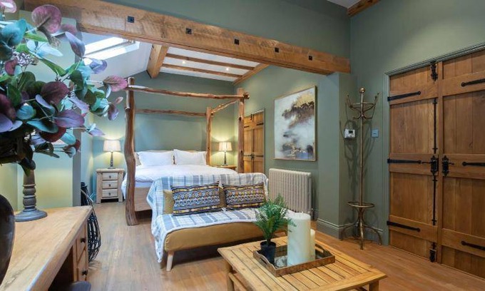 Shurdington Bed & Breakfast | 185 m² Bed and breakfast ∙ 5 bedrooms ∙ 12 guests