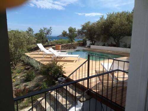 Cadaques Villa | 185 m² Villa ∙ 3 bedrooms ∙ 7 guests