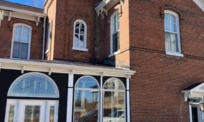 Dubuque Villa | 1869 Historic Italian Villa on the Bluff