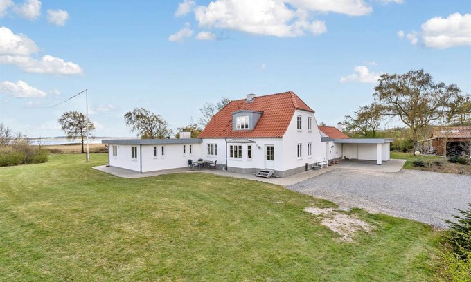 Ronbjerg House | 187 m² House ∙ 4 bedrooms ∙ 10 guests