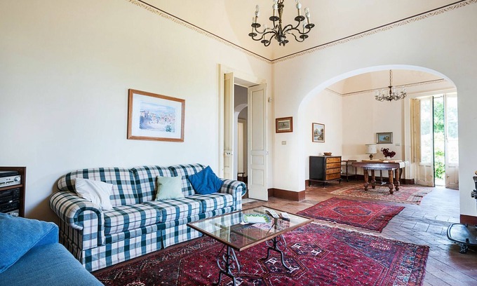 Archi House | 18th Century country house between sea and Etna