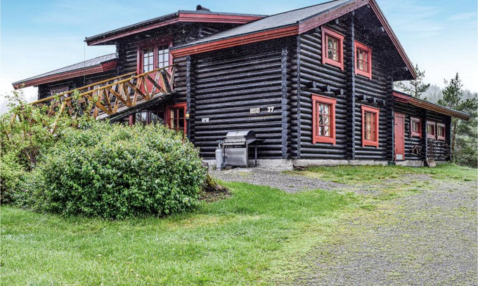 Vegarshei House | 190 m² Farmhouse ∙ 5 bedrooms ∙ 10 guests