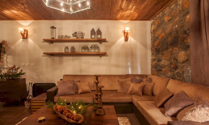 Aghios Athanasios House | 190 m² House ∙ 13 guests