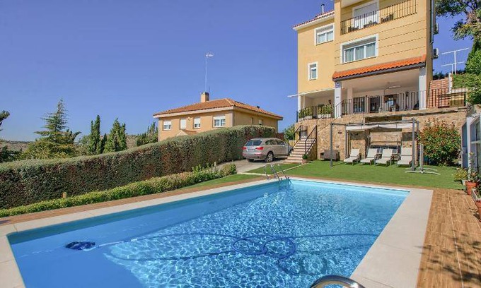Aranjuez House | 190 m² House ∙ 5 bedrooms ∙ 11 guests