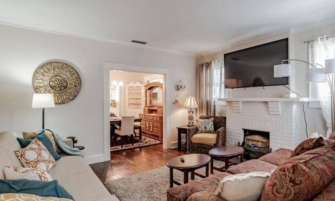 Hannon Park House | 192 m² House ∙ 6 bedrooms ∙ 17 guests