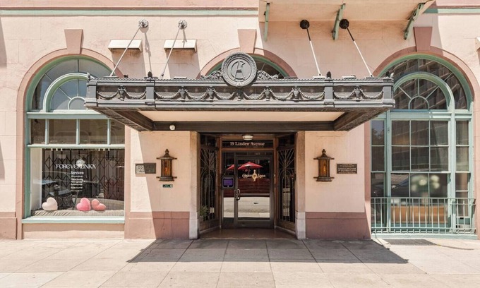 East Village Condo | 1920s City-View Condo - Steps to Beach, Dining & Convention Center