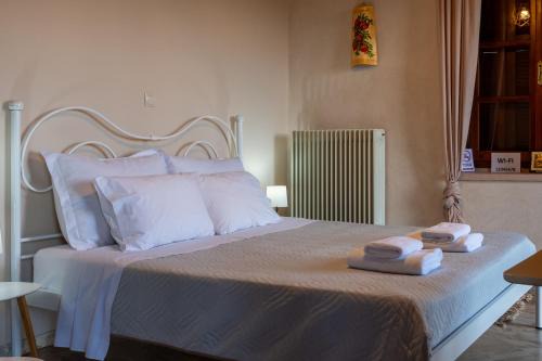 Agios Petros Apartment | 1924 Studios 3