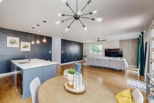 Cedar Crest House | 193 m² House ∙ 3 bedrooms ∙ 6 guests