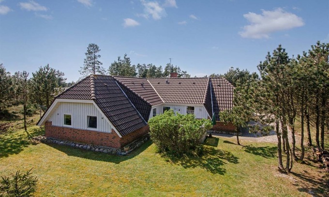Vejers Strand House | 195 m² House ∙ 4 bedrooms ∙ 10 guests