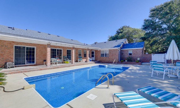 Pine Knoll Shores House | 196 m² House ∙ 3 bedrooms ∙ 11 guests